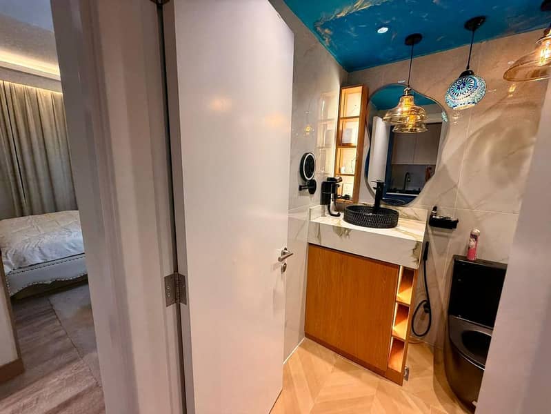 RENT 4900 MONTHLY FURNISHED STUDIO LAKE SIDE TOWER D IMPZ