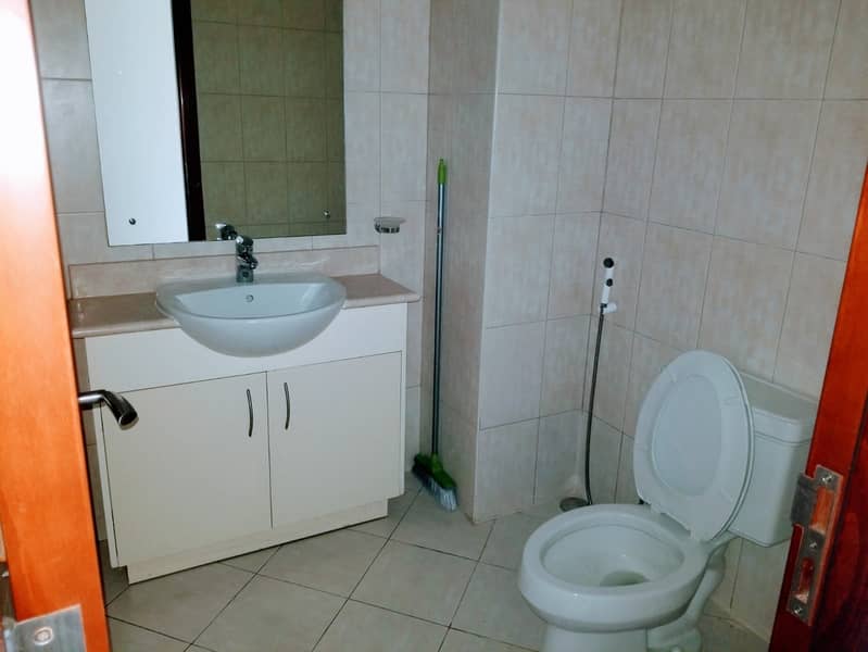 SALE 1 BEDROOM WITH STORAGE BENNET HOUSE 1 MOTOR CITY DUBAI - Image 7