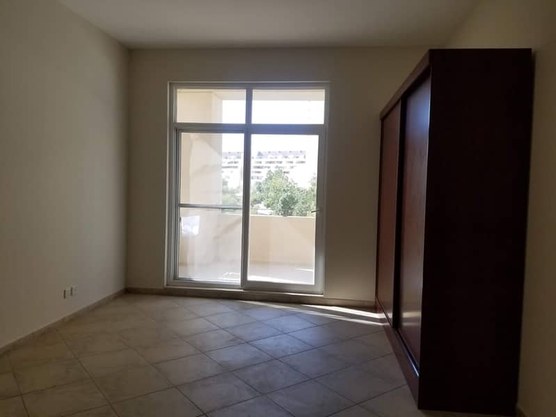 SALE 1 BEDROOM WITH STORAGE BENNET HOUSE 1 MOTOR CITY DUBAI - Image 9