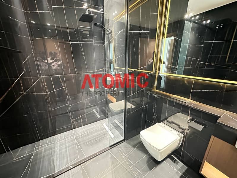 11 a828d34f-6ae6-4070-8be9-a8c9aed30e99. jpg