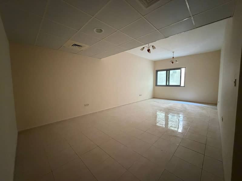2bhk with 2 balconies on AL-Wahda Street , free parking ,free chiller ...