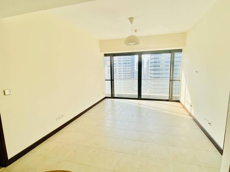 BEST PRICE - 2 BED WITH LAKE VIEW IN JLT