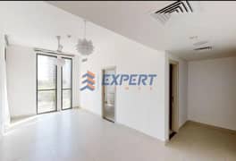 Big Layout | Closed Kitchen | Available Feb 2026