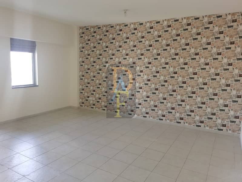8 WALL. jpg