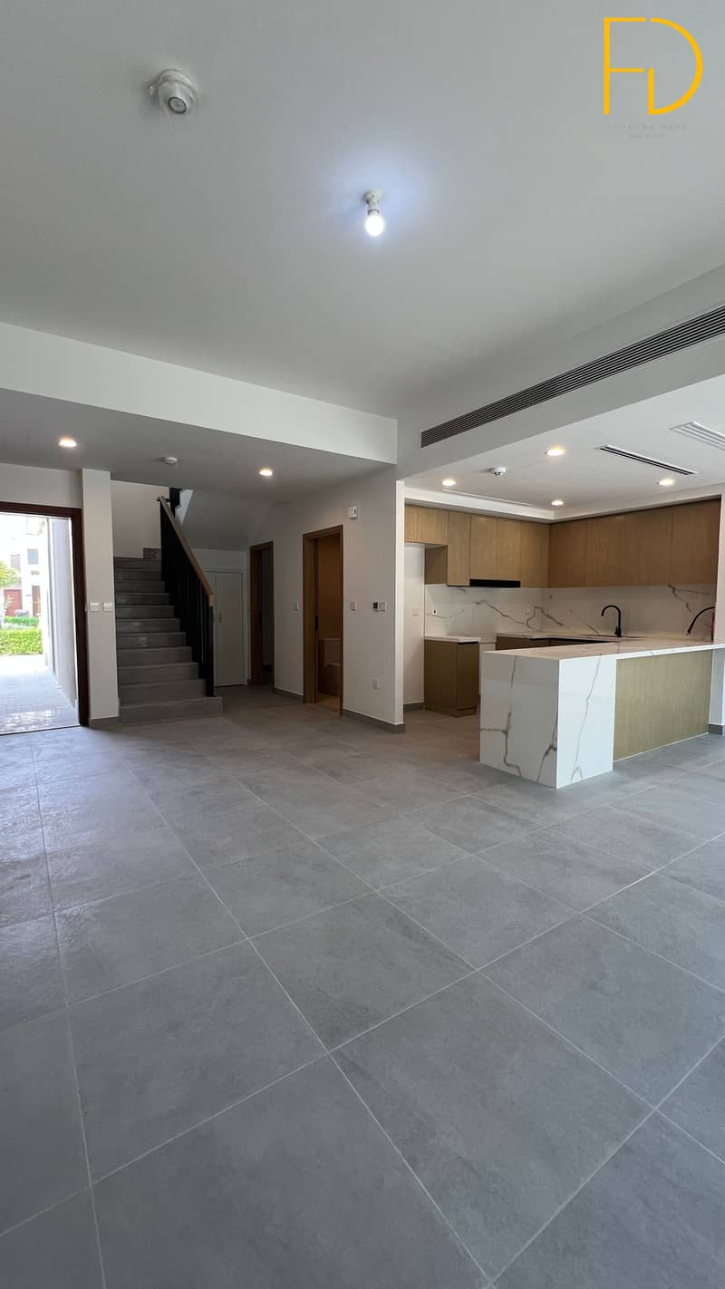 Specious Brand New Townhouse | Vacant – La Violeta 2, Dubailand - Image 5