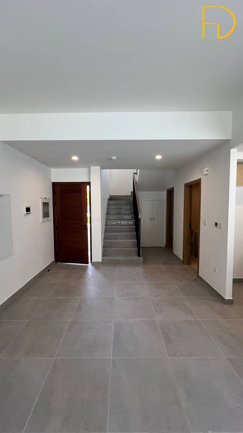 Specious Brand New Townhouse | Vacant – La Violeta 2, Dubailand - Image 6