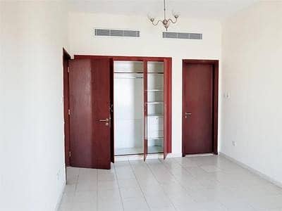 ONE BED ROOM FOR RENT IN SPAIN CLUSTER ONE BED ROOM FOR RENT IN SPAIN CLUSTER