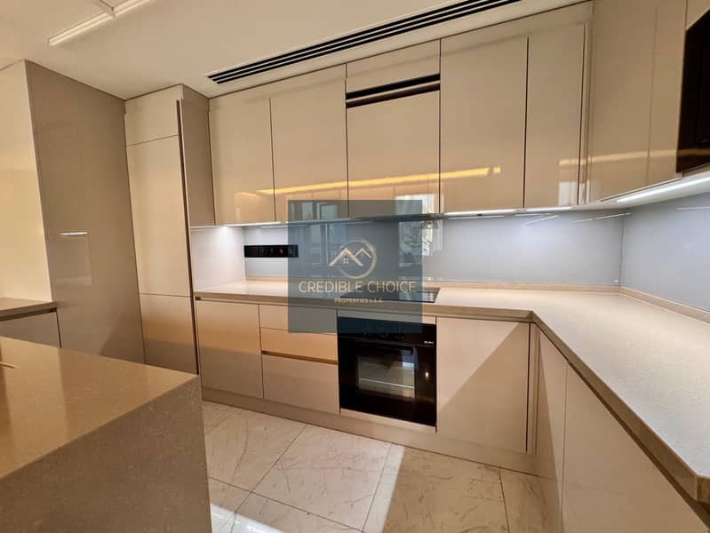 FURNISHED | UTILITY BILLS INCLUDED | SEA & AIN DUBAI VIEW - Image 9