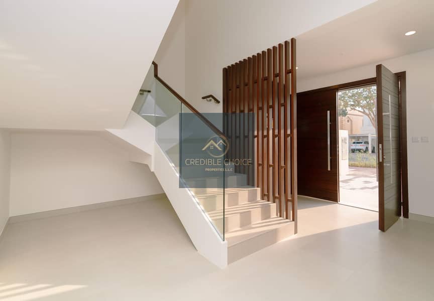 BRAND NEW | 4 PLUS MAIDS RM | SPACIOUS