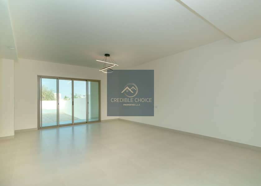 BRAND NEW | 4 PLUS MAIDS RM | SPACIOUS - Image 6