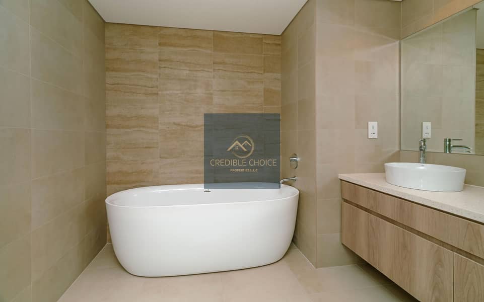 BRAND NEW | 4 PLUS MAIDS RM | SPACIOUS - Image 20