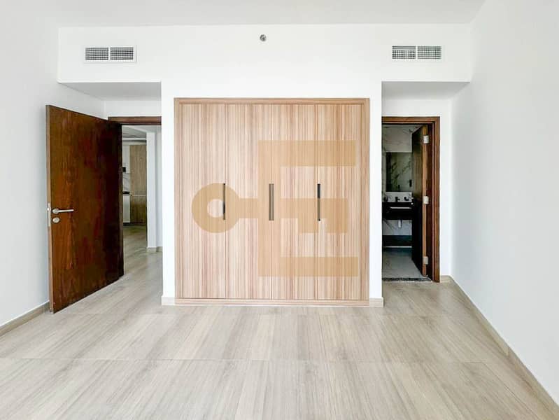 Pool View | Kitchen Appliances | Ready to Move - Image 7