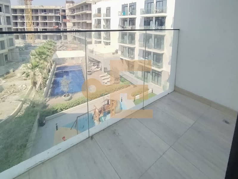 Pool View | Kitchen Appliances | Ready to Move - Image 9