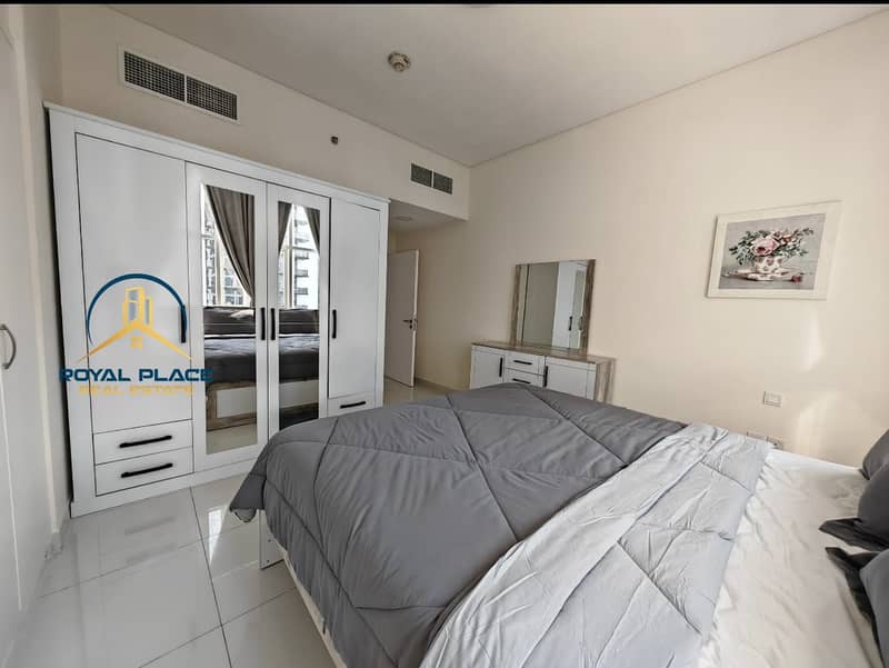 Luxury Living | Fully Furnished | High-Floor | Vacant | Community View - Image 8