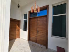 فیلا في حوشي 5 غرف 140000 درهم - 14030529