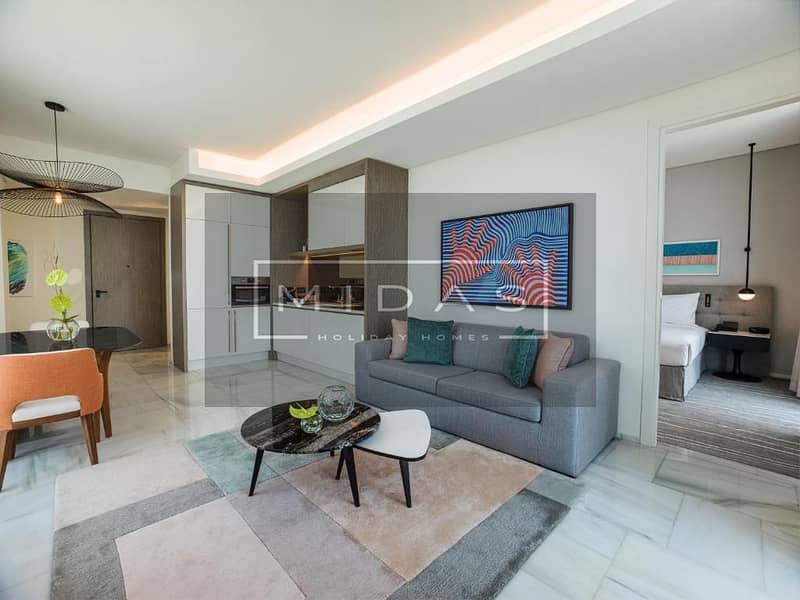 Palm and Sea Views | Balcony I Beach Access