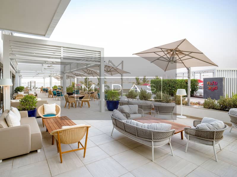 Palm and Sea Views | Balcony I Beach Access - Image 19