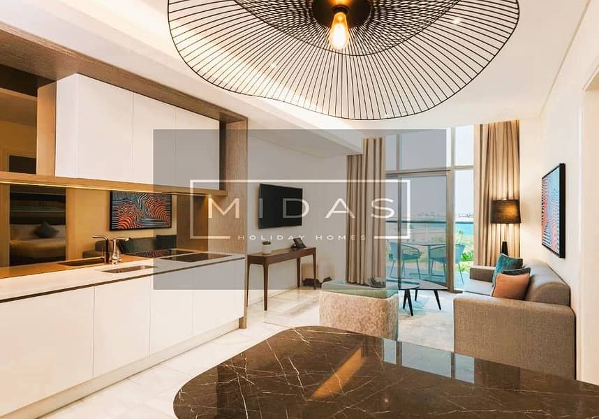 Modern | Sea View | Balcony I Private Beach Access