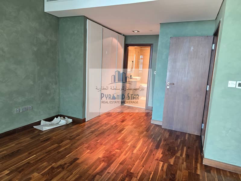 High floor 2 bedroom Duplex in Liberty House DIFC - Image 10