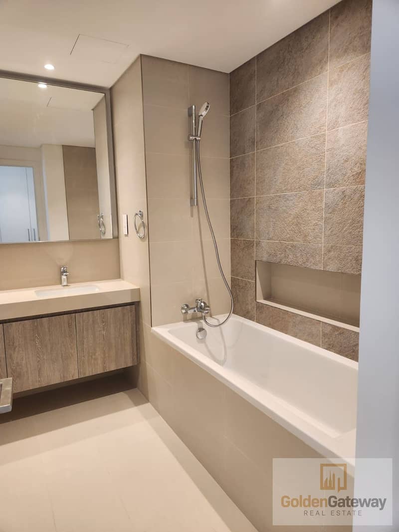 3 BR | Full Burj Khalifa view | VOT