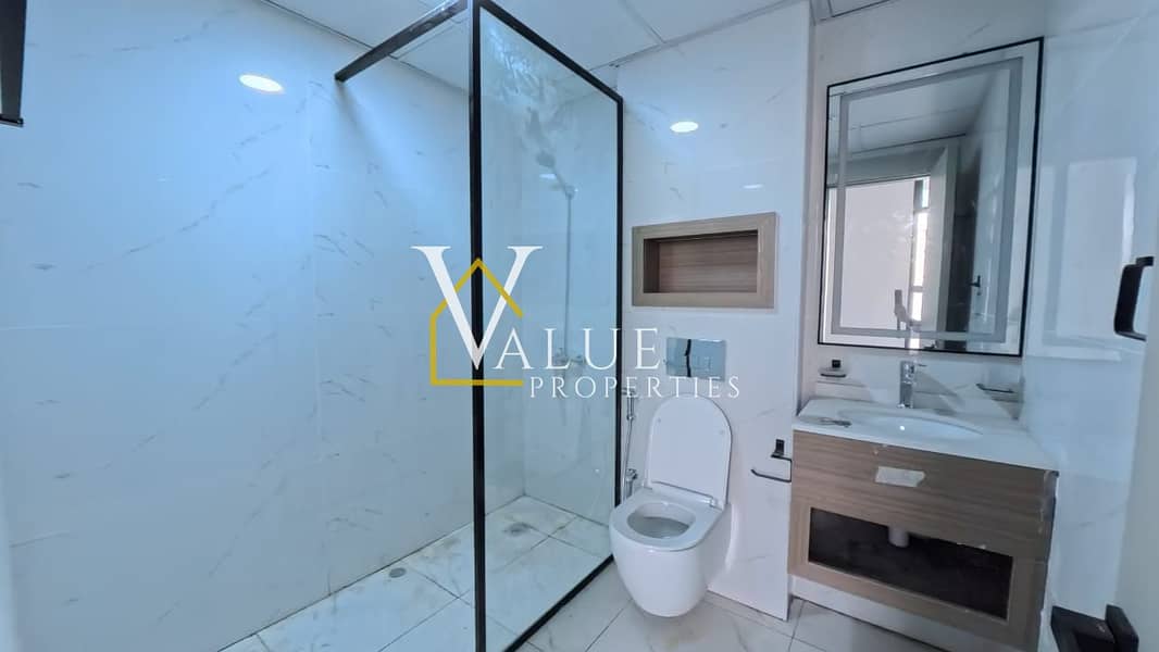 Handover soon | Luxury Amenities | Investor Deal - Image 12