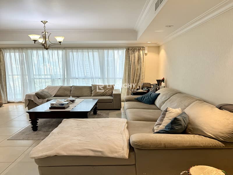 FULLY UPGRADED | CLOSE TO METRO | VACANT FULLY UPGRADED | CLOSE TO METRO | VACANT