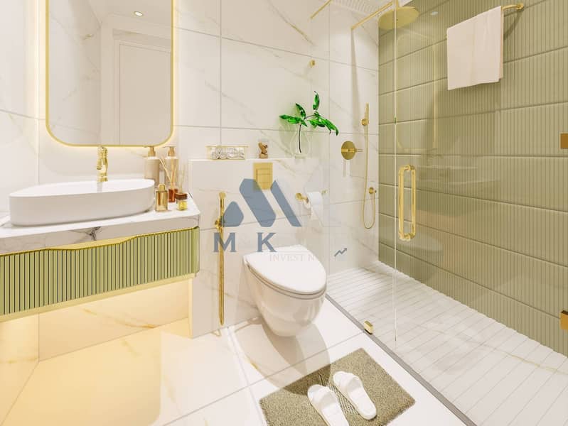 12 BATHROOM. jpg