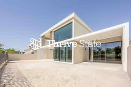 5 Bedroom Large | Fully Upgraded | Park Facing