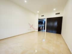 Luxury Villa with Stunning Views in Dubai Marina --- فيلا فاخرة بإطلالات خلابة في دبي مارينا