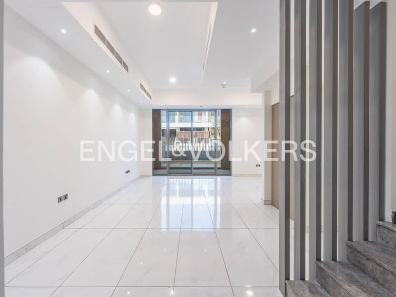 Maison de ville à Jebel Ali Village,Jebel Ali Village Townhouses, 4 chambres, 6200000 AED - 14040010 Maison de ville à Jebel Ali Village,Jebel Ali Village Townhouses, 4 chambres, 6200000 AED - 14040010
