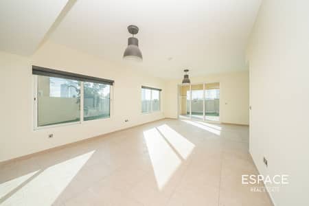 4 Slaapkamers Villa te Huur in Jumeirah Park, Dubai - Villa in Jumeirah Park，District 9, 4 slaapkamers, 310000 AED - 13975190