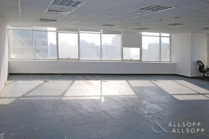 Corner Office | Partitioned | High Floor