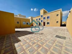 غرفتين وصالة مساحة كبيرة مع مطبخ نظامي وثلاث حمامات