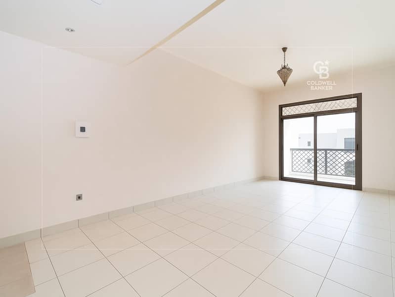 Park View | Prime Location | High Floor Park View | Prime Location | High Floor