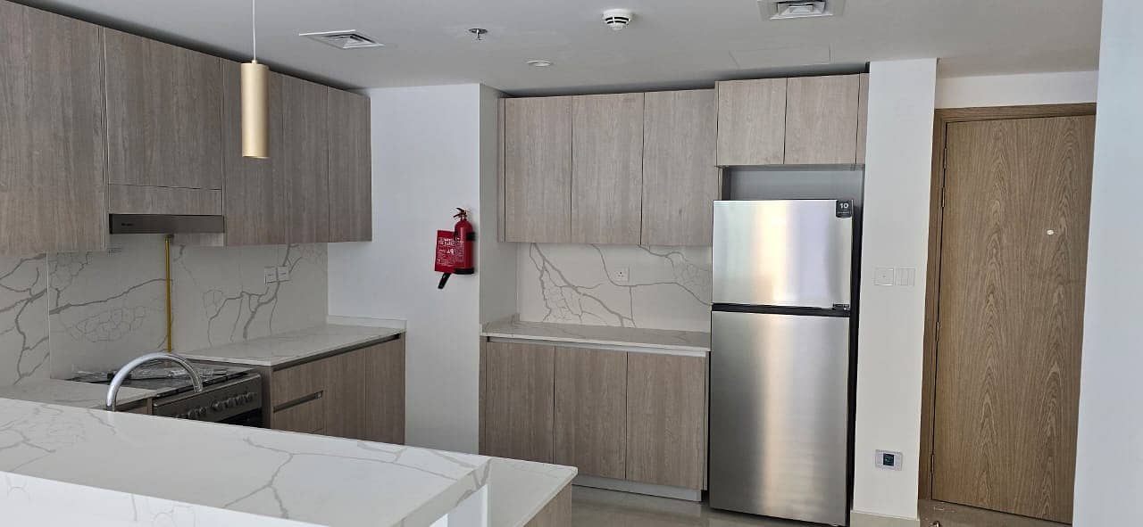 Amazing 1 bed for rent in jvc walking distance from circle mall - Image 5