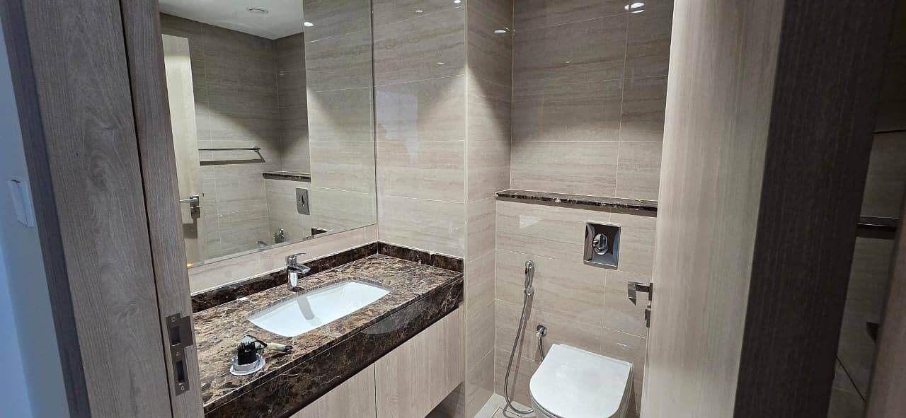 Amazing 1 bed for rent in jvc walking distance from circle mall - Image 8