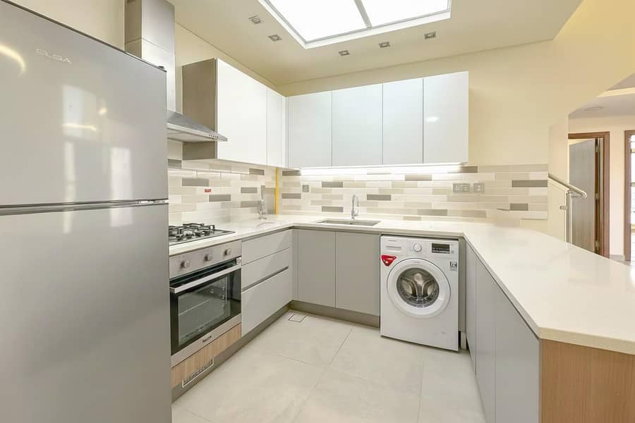 2 BEDROOM DUPLEX FOR RENT | AZIZI PLAZA