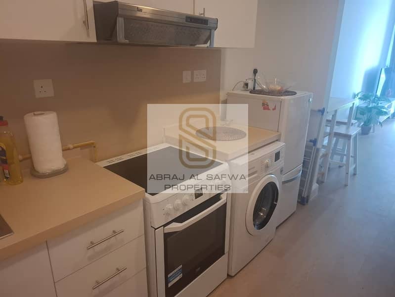 FULLY FURNISHED SPACIOUS STUDIO PRIME LOCATION