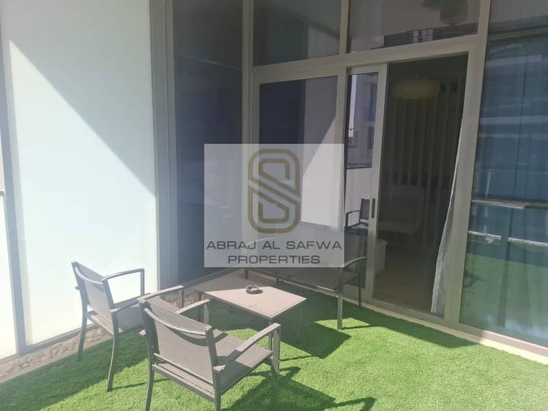 FULLY FURNISHED SPACIOUS STUDIO PRIME LOCATION - Image 8