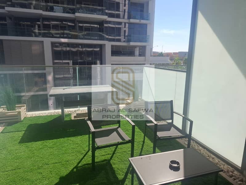 FULLY FURNISHED SPACIOUS STUDIO PRIME LOCATION - Image 13