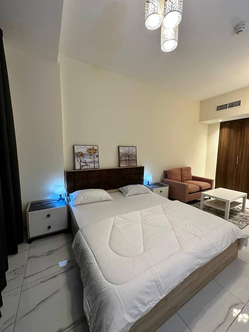 Furnished studio apartment size 485.56 sqft with pack of amenities