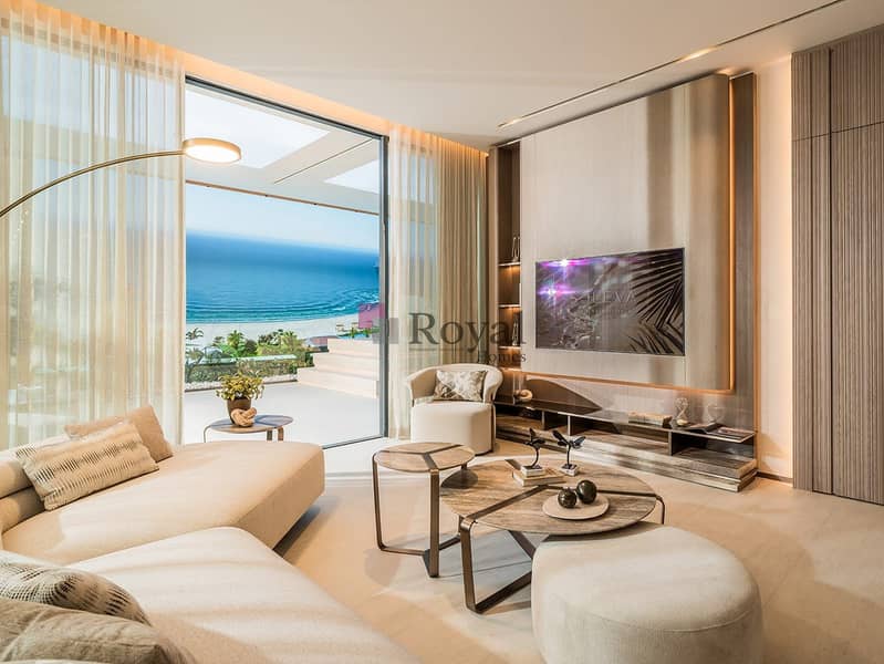 Sea View | Luxury studio | Waterfront - Image 9