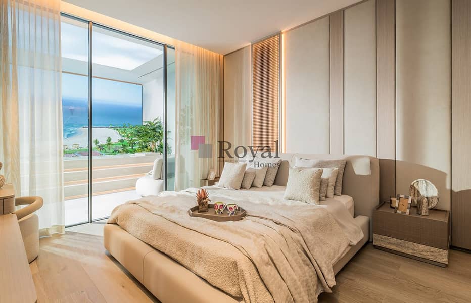 Sea View | Luxury studio | Waterfront - Image 24