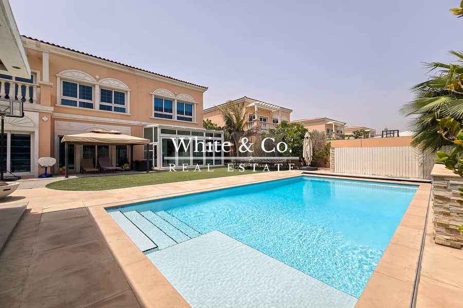Fully Extended | Private Pool | 5 Beds Fully Extended | Private Pool | 5 Beds