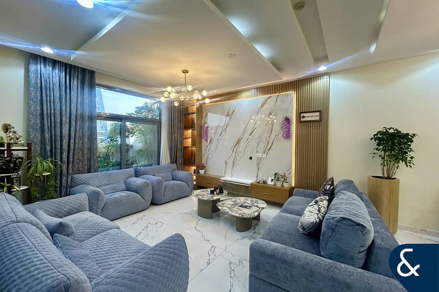 Rare unit | Huge Layout | Rooftop garden Rare unit | Huge Layout | Rooftop garden