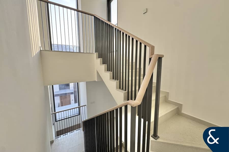 Roof Terrace | Largest Layout | Park Backing - Image 14