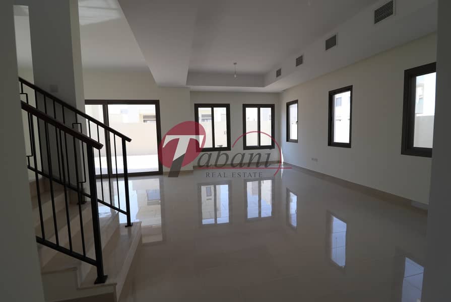 HOT DEAL IN 12 CHQS 4 +MAID IN RANCHES 2 HOT DEAL IN 12 CHQS 4 +MAID IN RANCHES 2