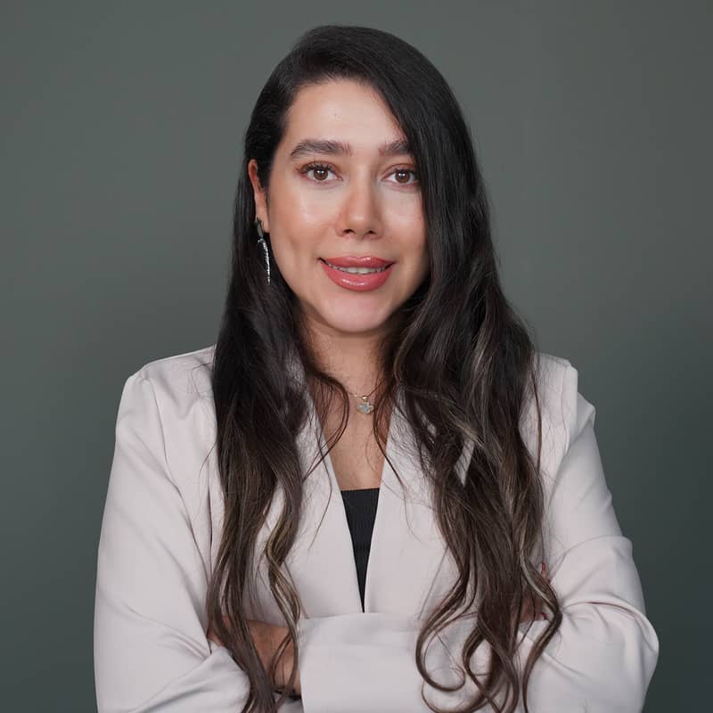Marjan Vaghari Marjan Vaghari
