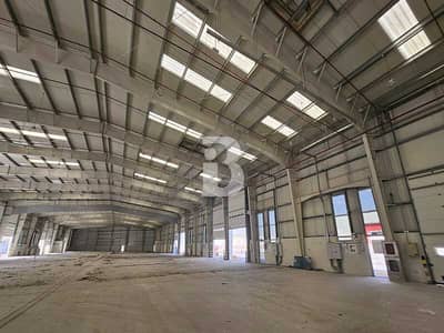 Warehouse for Rent in Abu Dhabi Industrial City, Abu Dhabi - Easy Access | Premium Warehouse|Excellent Location