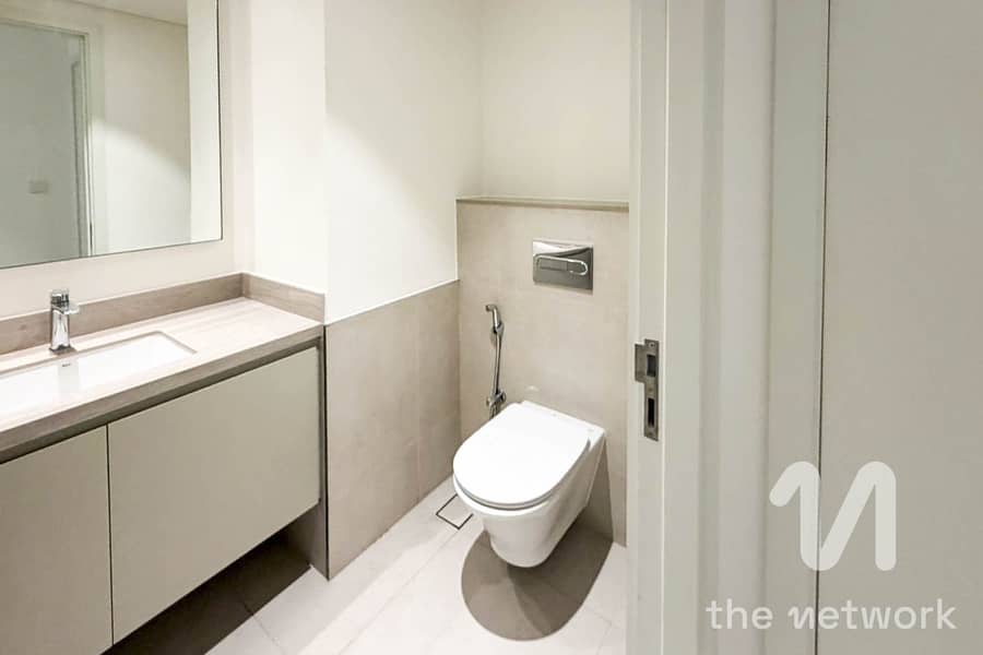 G+1 | Direct on Park | Motivated Seller - Image 7